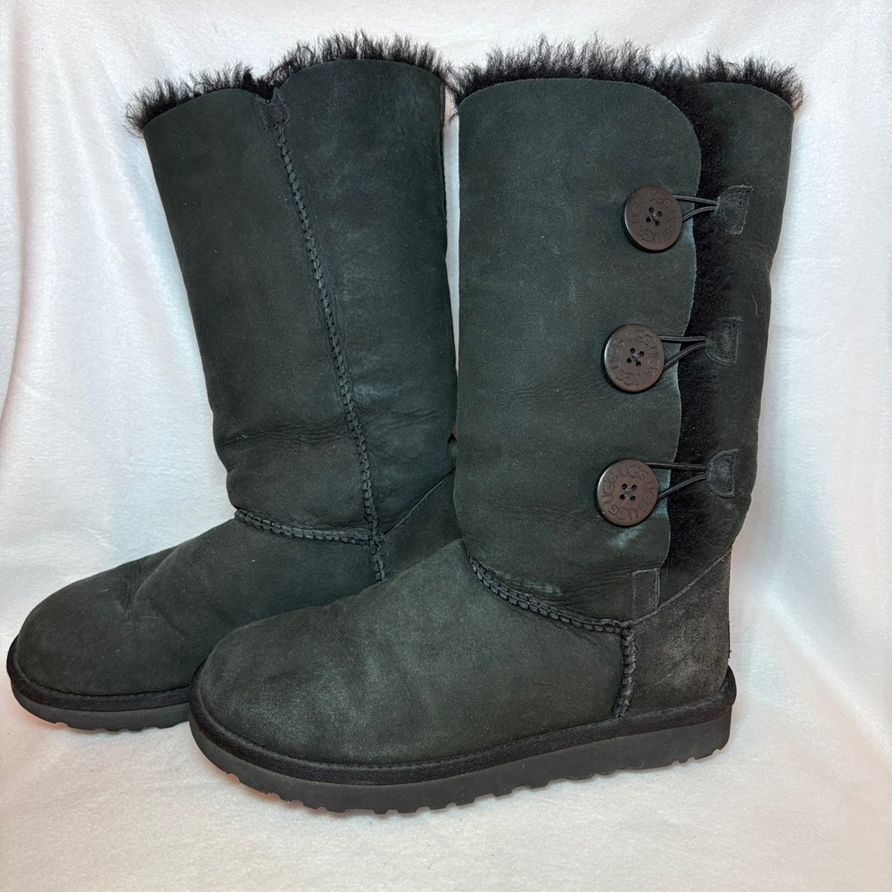 UGG Australia Bailey Button Triplet Black Suede Tall Boots 1873 US 7